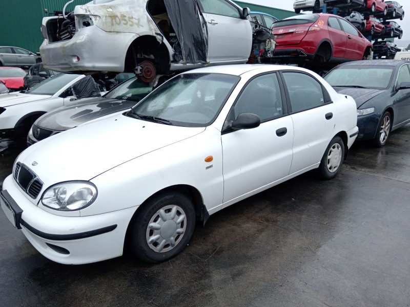 daewoo lanos (klat) del año 2000