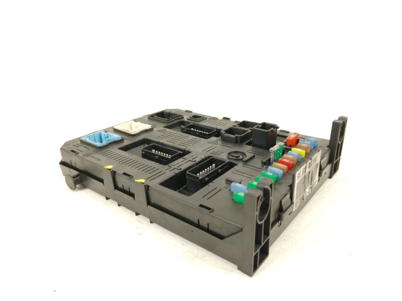 Recambio de caja reles / fusibles para peugeot 307 (3a/c) 1.6 16v referencia OEM IAM 9661940480 21676031 BSI2004H05
