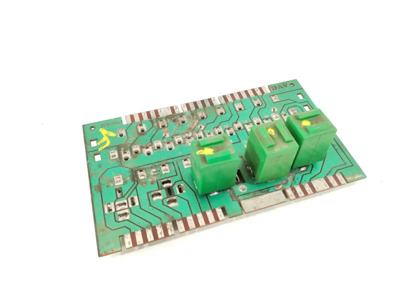 Recambio de caja reles / fusibles para renault fuego 829-explosion referencia OEM IAM 219616B1 219616A1 219616