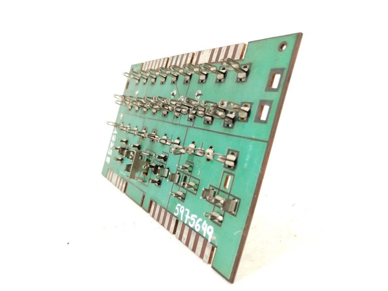 Recambio de caja reles / fusibles para renault fuego 829-explosion referencia OEM IAM 219616B1 219616A1 219616