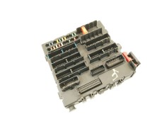 Recambio de caja reles / fusibles para opel vectra c (z02) 2.2 dti 16v (f69) referencia OEM IAM 13170892 519047104 