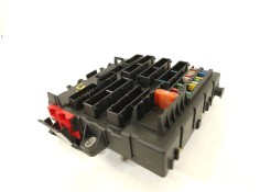 Recambio de caja reles / fusibles para opel vectra c (z02) 2.2 dti 16v (f69) referencia OEM IAM 13170892 519047104  2