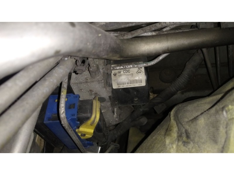 Recambio de abs para renault megane iii hatchback (bz0/1_, b3_) 1.5 dci referencia OEM IAM 476608247R  