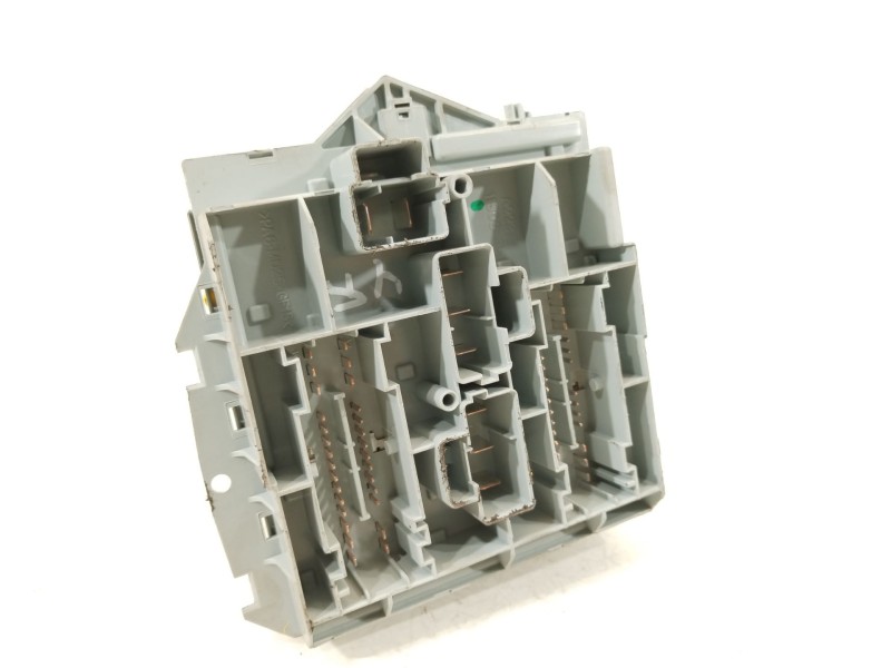 Recambio de caja reles / fusibles para peugeot boxer furgoneta 2.2 bluehdi 140 referencia OEM IAM 1398646080  