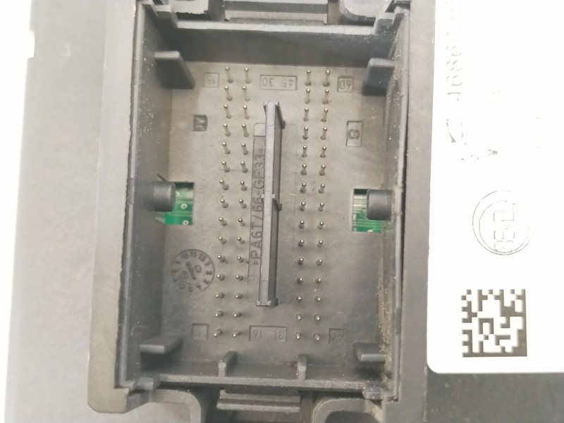 Recambio de caja reles / fusibles para peugeot boxer furgoneta 2.2 bluehdi 140 referencia OEM IAM 46860568 1681477580 