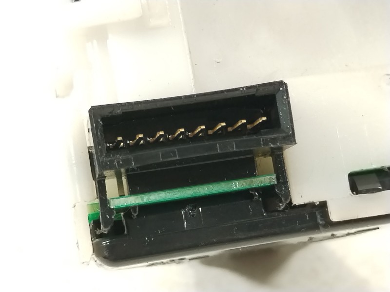 Recambio de mando luces para nissan x-trail (t31) le referencia OEM IAM 25540EM06E  