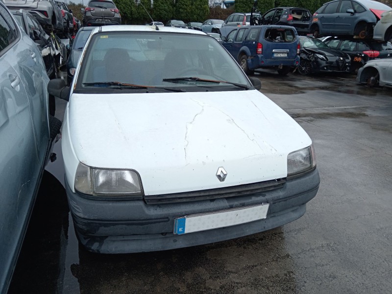 renault clio i (b/c57_, 5/357_) del año 1993