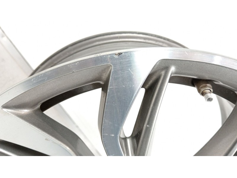 Recambio de llanta para bmw x2 (f39) sdrive18d referencia OEM IAM 36116856067  6856067