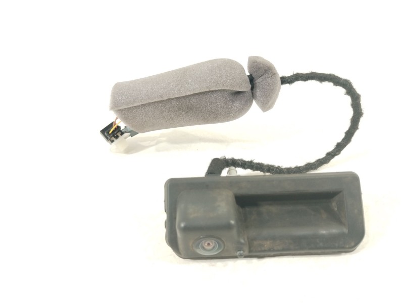 Recambio de camara para skoda fabia combi active referencia OEM IAM 6V0980121A 6V0827566H 