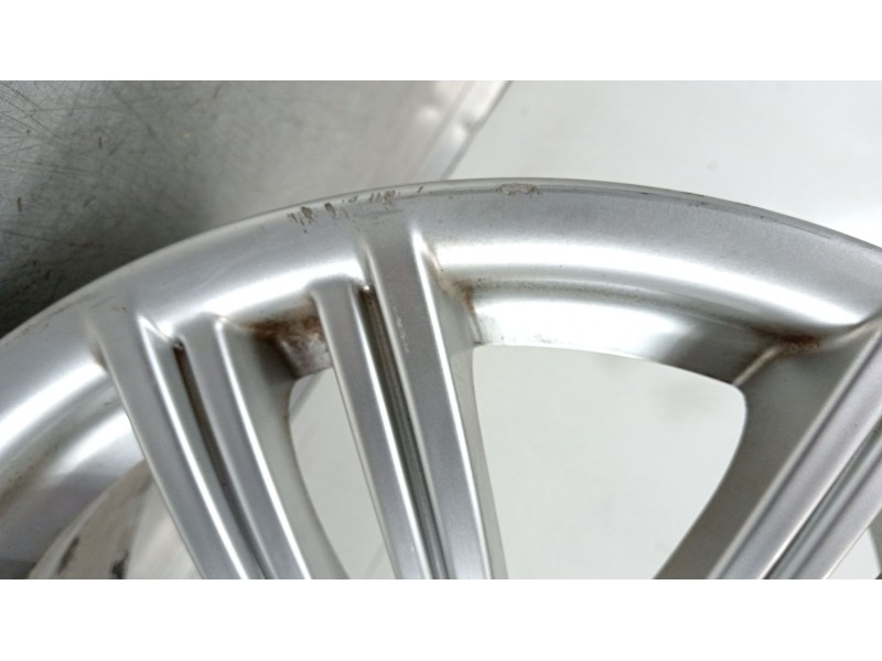 Recambio de llanta para bmw 1 (f21) 116 i referencia OEM IAM 7845850  