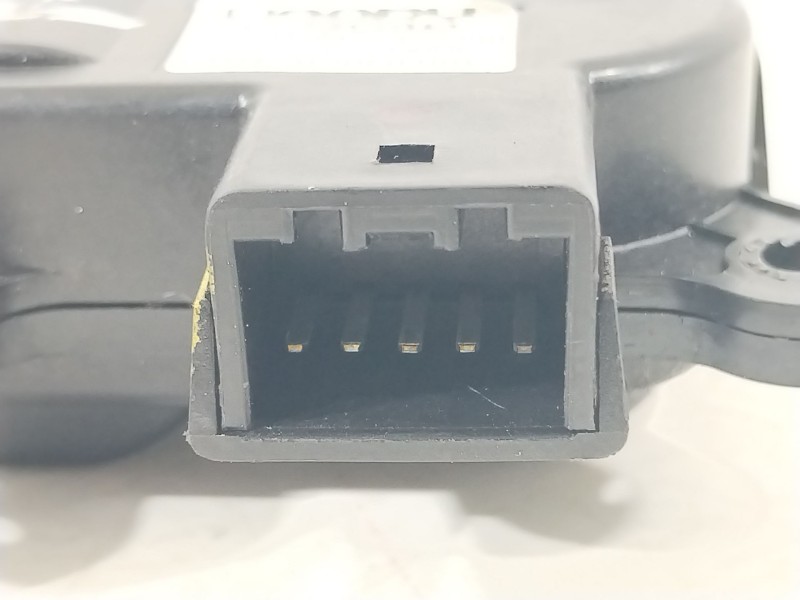 Recambio de motor apertura trampillas climatizador para hyundai i30 (gd) 1.6 crdi referencia OEM IAM D266DY9AA  