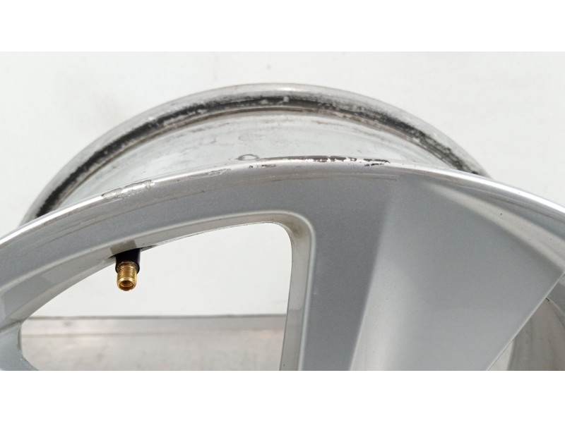 Recambio de llanta para seat leon (5f1) 2.0 tdi referencia OEM IAM 5F0601025  