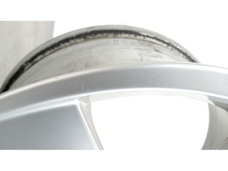 Recambio de llanta para seat leon (5f1) 2.0 tdi referencia OEM IAM 5F0601025  