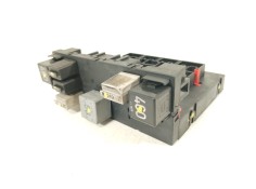 Recambio de caja reles / fusibles para volkswagen golf plus (5m1) bluemotion highline referencia OEM IAM 3C0937049D   2