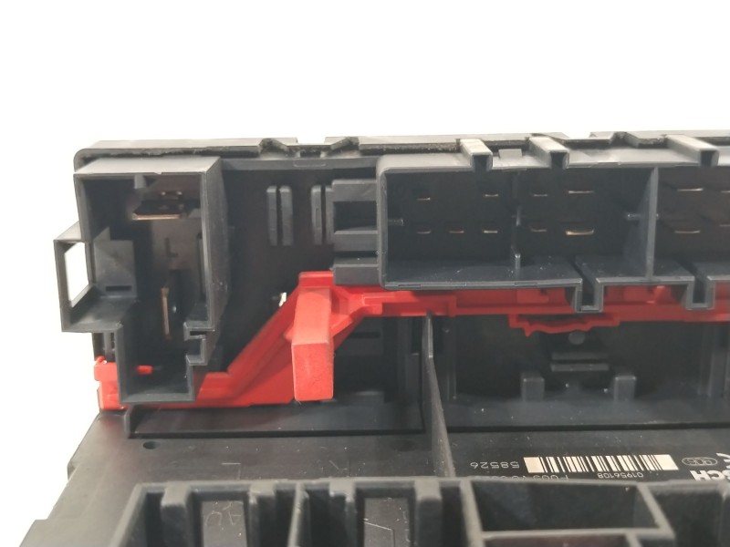 Recambio de caja reles / fusibles para volkswagen golf plus (5m1) bluemotion highline referencia OEM IAM 3C0937049D  