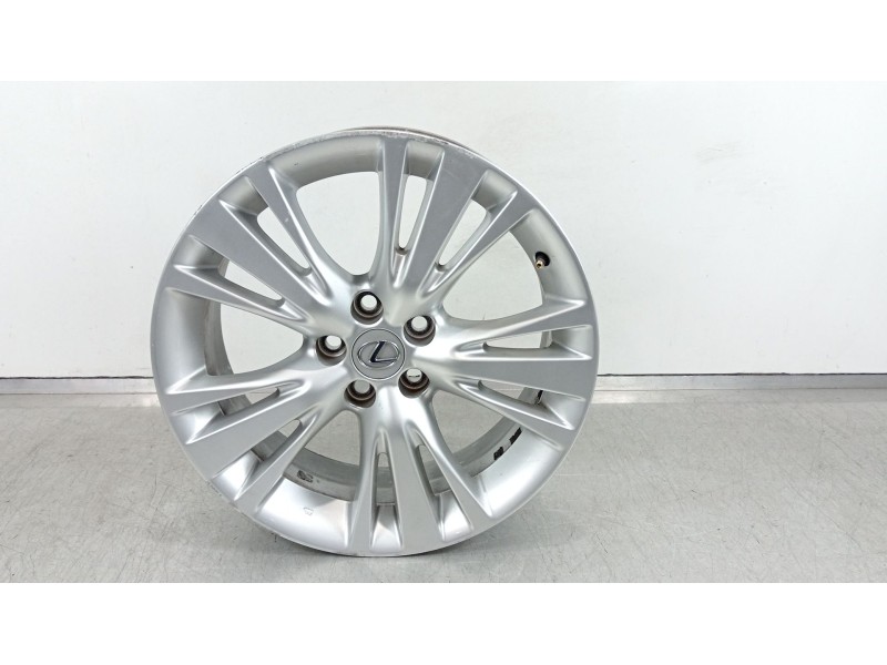 Recambio de llanta para lexus rx 450h referencia OEM IAM 4261148730  