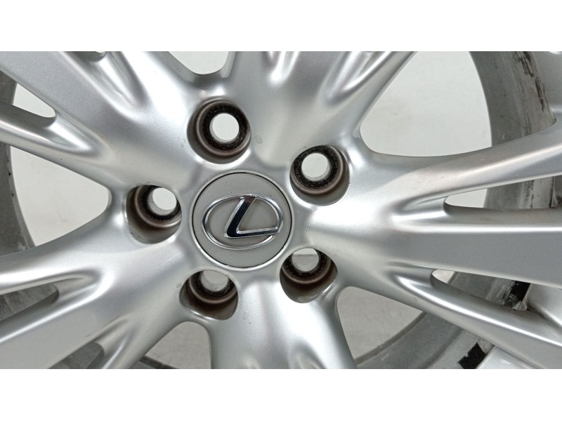 Recambio de llanta para lexus rx 450h referencia OEM IAM 4261148730  
