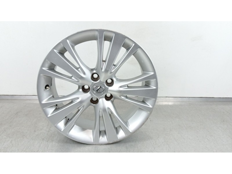 Recambio de llanta para lexus rx 450h referencia OEM IAM 4261148730  