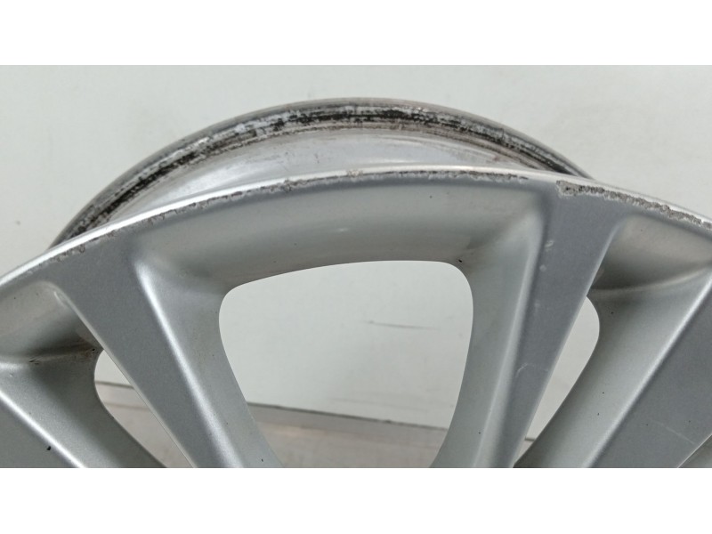 Recambio de llanta para lexus rx 450h referencia OEM IAM 4261148730  