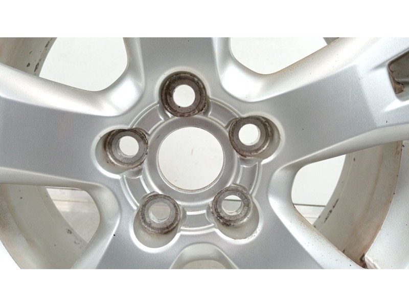 Recambio de llanta para toyota rav 4 (a3) active referencia OEM IAM 4261142350  