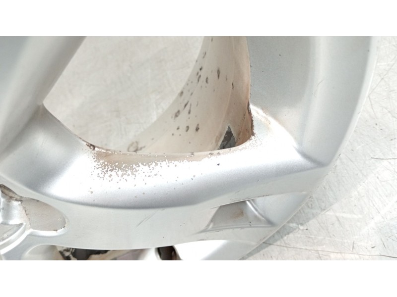 Recambio de llanta para toyota rav 4 (a3) active referencia OEM IAM 4261142350  