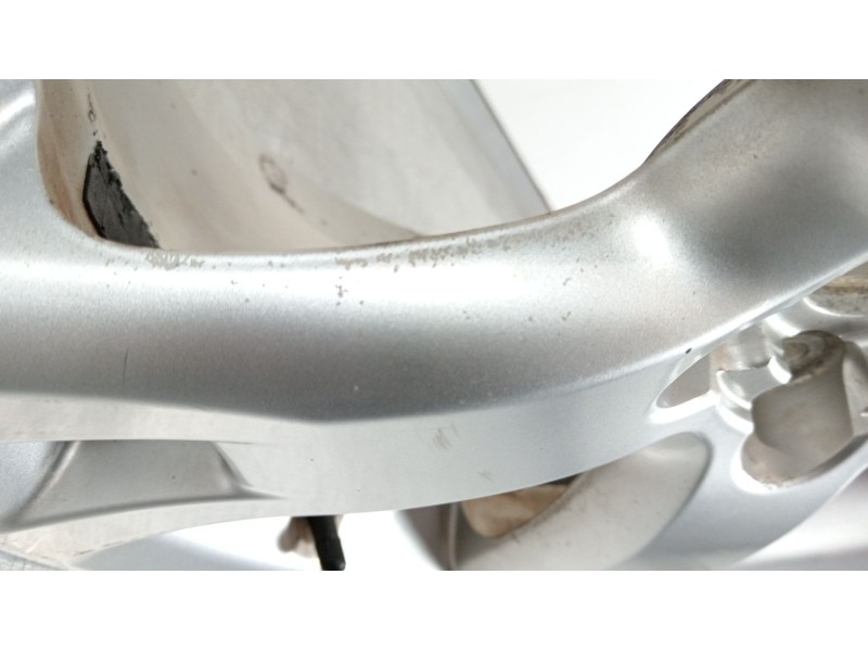 Recambio de llanta para toyota rav 4 (a3) active referencia OEM IAM 4261142350  