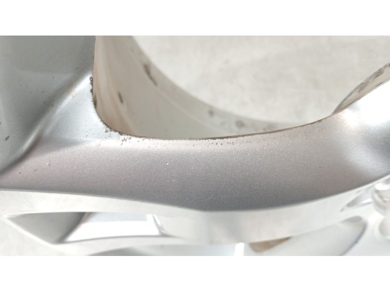 Recambio de llanta para toyota rav 4 (a3) active referencia OEM IAM 4261142350  