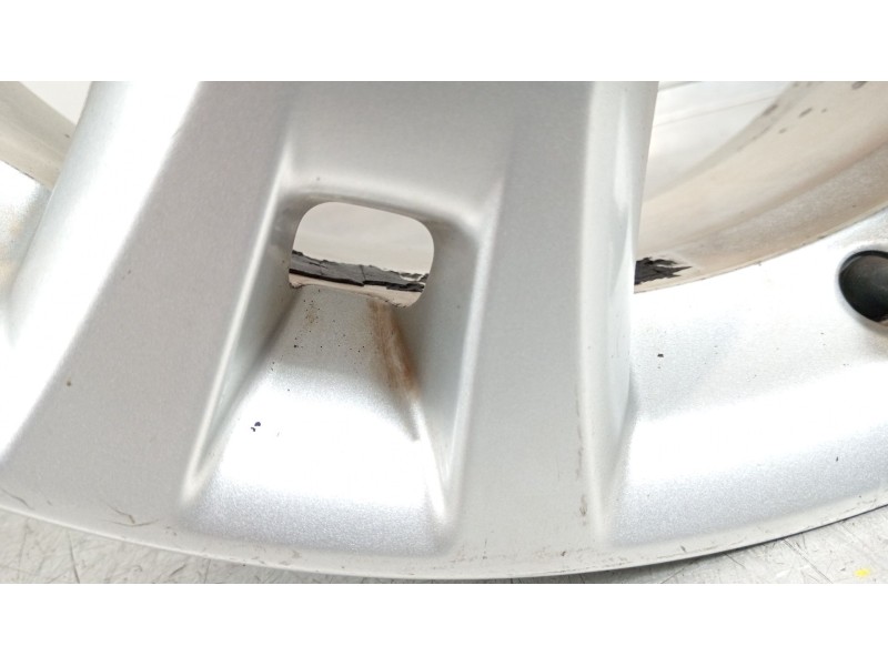 Recambio de llanta para toyota rav 4 (a3) active referencia OEM IAM 4261142350  