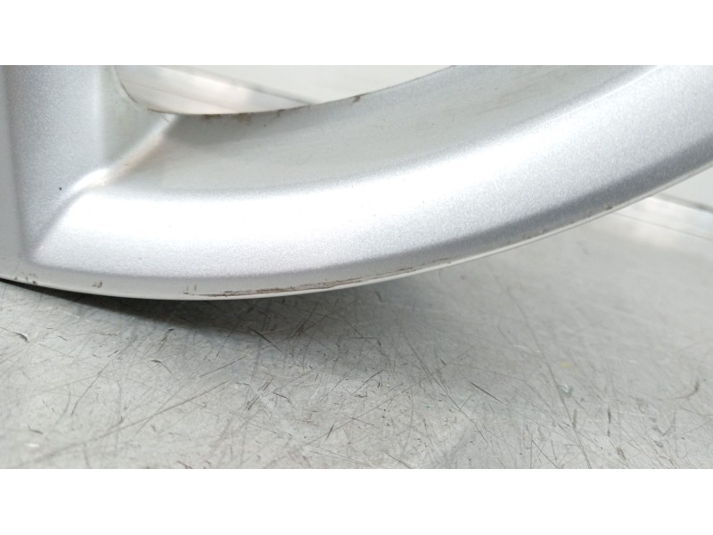 Recambio de llanta para toyota rav 4 (a3) active referencia OEM IAM 4261142350  