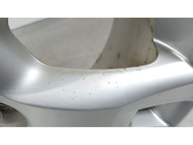 Recambio de llanta para toyota rav 4 (a3) active referencia OEM IAM 4261142350  