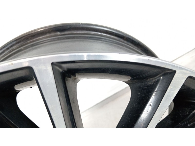 Recambio de llanta para toyota c-hr (_x1_) 1.8 hybrid (zyx10_, zyx11_) referencia OEM IAM pw45710000  