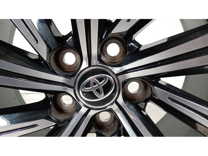 Recambio de llanta para toyota corolla e21 corolla (e21/eh1) basico referencia OEM IAM 42611YYC00  