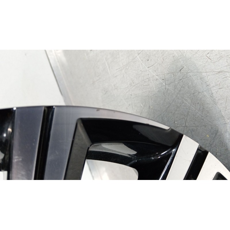 Recambio de llanta para toyota corolla e21 corolla (e21/eh1) basico referencia OEM IAM 42611YYC00  