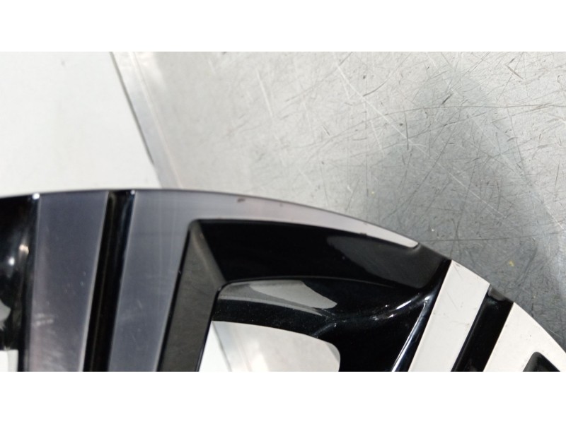 Recambio de llanta para toyota corolla e21 corolla (e21/eh1) basico referencia OEM IAM 42611YYC00  