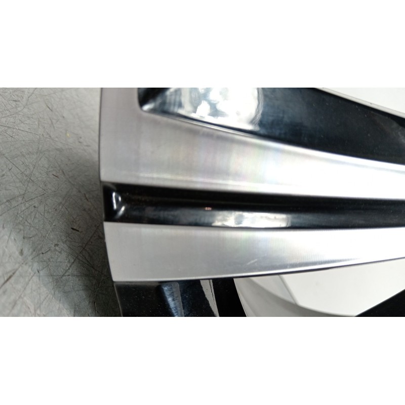 Recambio de llanta para toyota corolla e21 corolla (e21/eh1) basico referencia OEM IAM 42611YYC00  