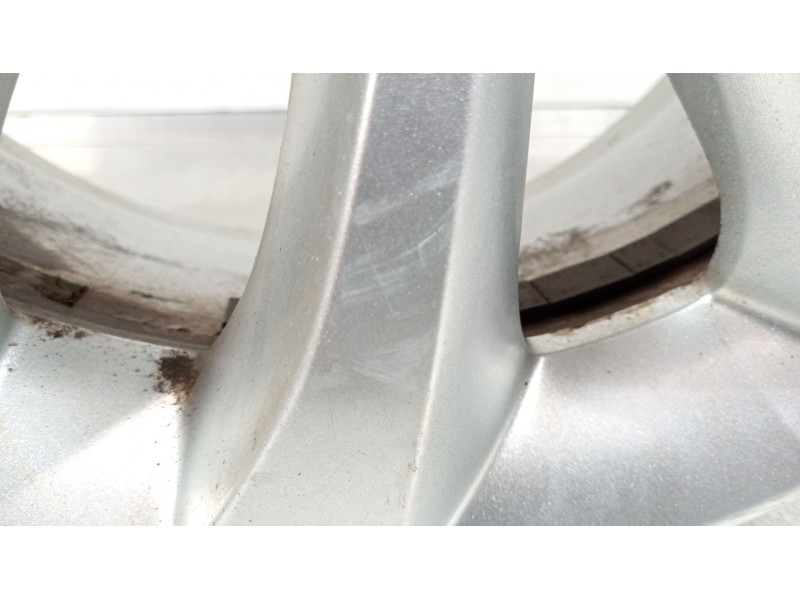 Recambio de llanta para ford kuga i 2.0 tdci 4x4 referencia OEM IAM 8V4J1007AA  