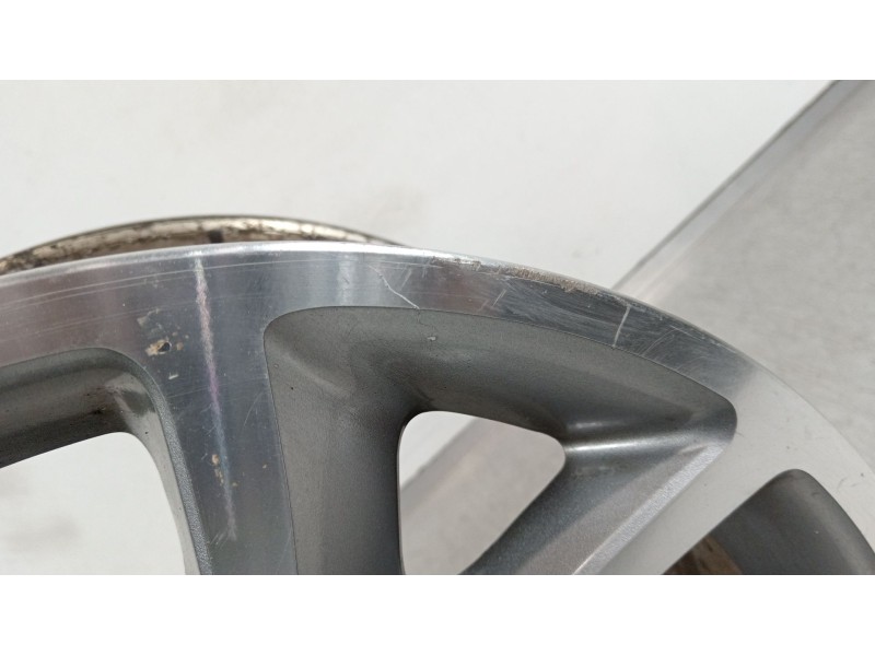 Recambio de llanta para citroën c-crosser xtr referencia OEM IAM J18X7JJ 38  