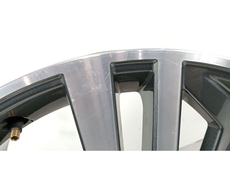 Recambio de llanta para audi q5 (fyb, fyg) 35 tdi quattro referencia OEM IAM 80A601025F  