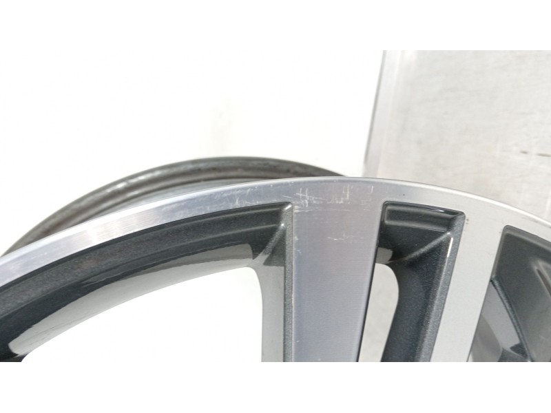 Recambio de llanta para audi q5 (fyb, fyg) 35 tdi quattro referencia OEM IAM 80A601025F  