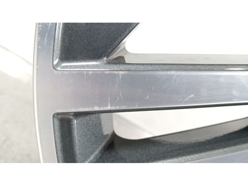 Recambio de llanta para audi q5 (fyb, fyg) 35 tdi quattro referencia OEM IAM 80A601025F  