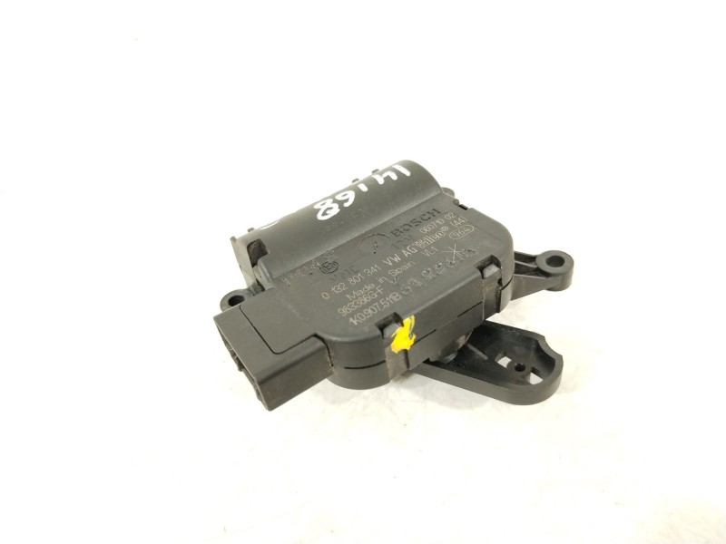 Recambio de motor apertura trampillas climatizador para seat leon (1p1) 1.6 tdi referencia OEM IAM 1K0907511B  