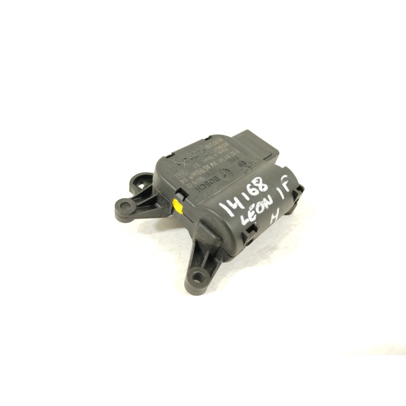 Recambio de motor apertura trampillas climatizador para seat leon (1p1) 1.6 tdi referencia OEM IAM 1K0907511B  