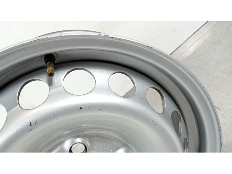 Recambio de llanta para volkswagen crafter kasten (sy) furgón 35 bl ta fwd referencia OEM IAM 2N0601027L  