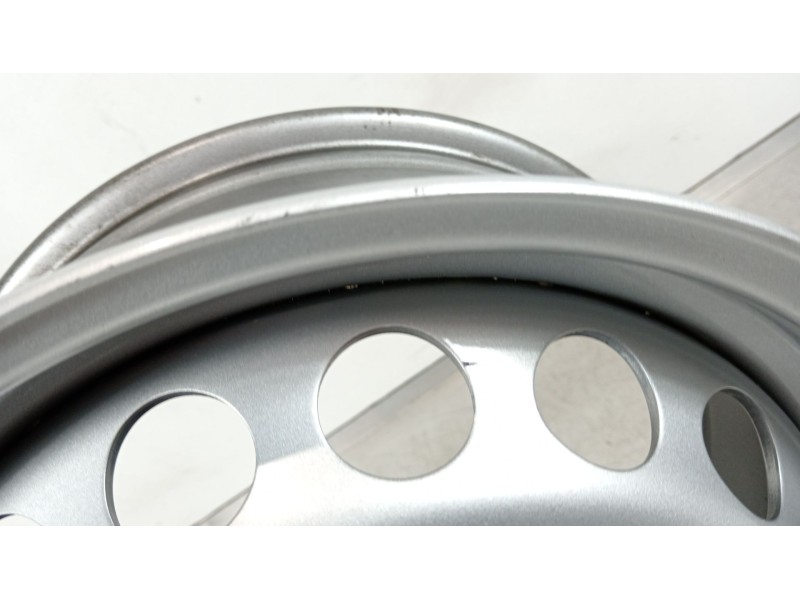 Recambio de llanta para volkswagen crafter kasten (sy) furgón 35 bl ta fwd referencia OEM IAM 2N0601027L  