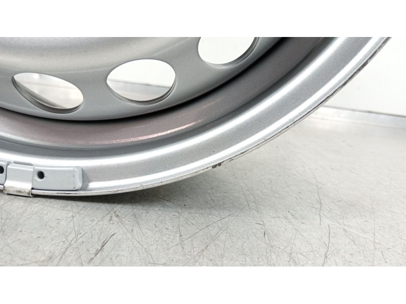 Recambio de llanta para volkswagen crafter kasten (sy) furgón 35 bl ta fwd referencia OEM IAM 2N0601027L  