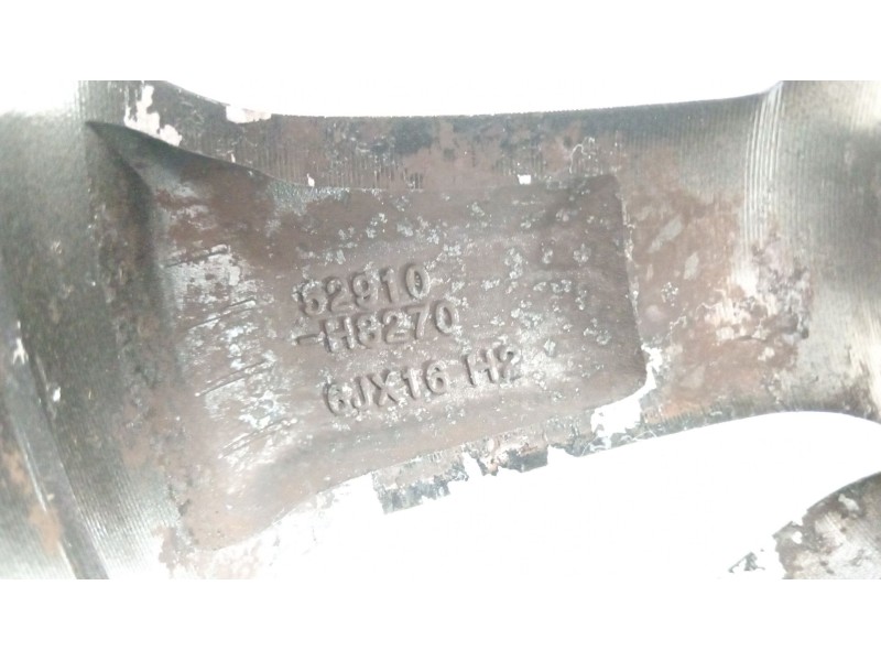 Recambio de llanta para kia stonic (ybcuv) drive referencia OEM IAM 52910h8270  