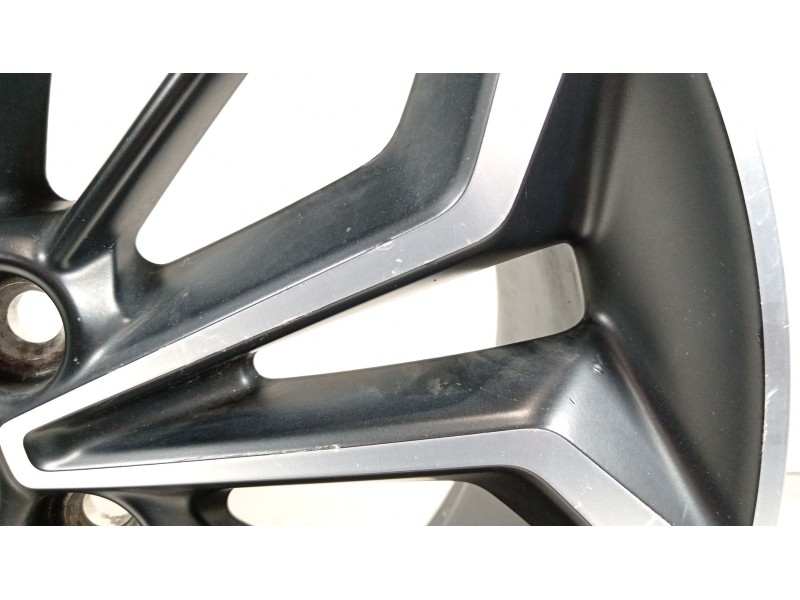 Recambio de llanta para ford focus st-line referencia OEM IAM JX7C1007H1A  