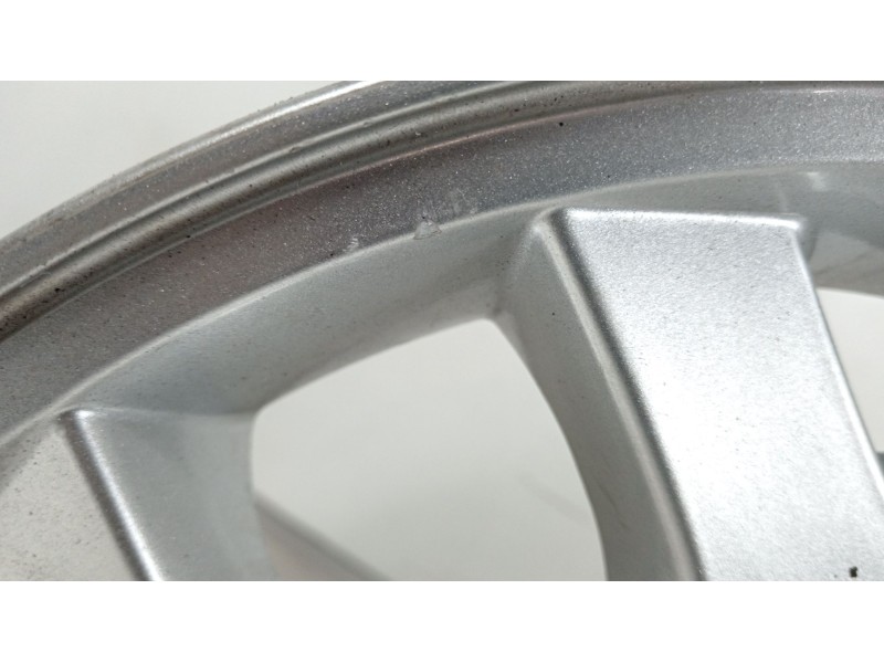 Recambio de llanta para ssangyong rexton 2.9 td gls referencia OEM IAM 4173008620  