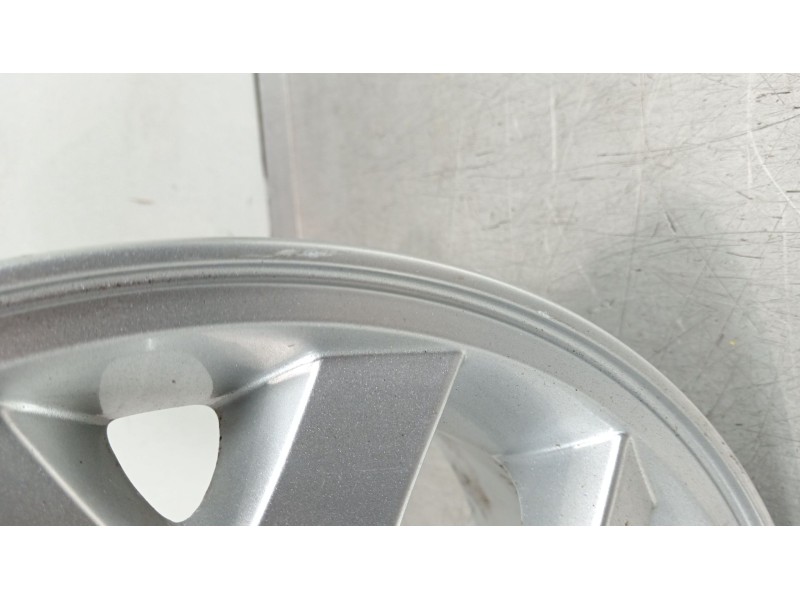 Recambio de llanta para ssangyong rexton 2.9 td gls referencia OEM IAM 4173008620  