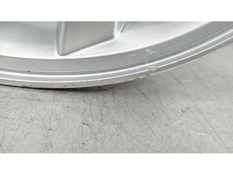 Recambio de llanta para ssangyong rexton 2.9 td gls referencia OEM IAM 4173008620  